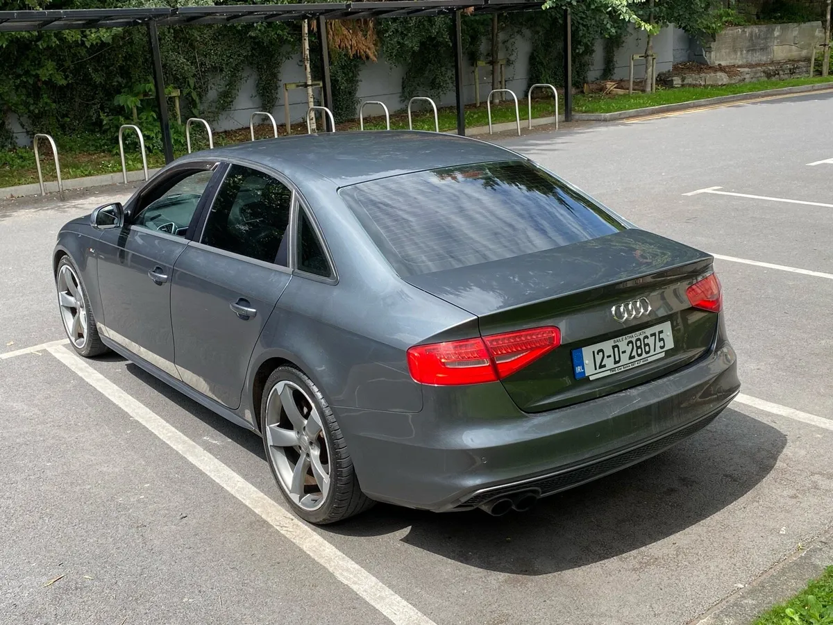 AUDI A4 S LINE BLACK EDITION - Image 4