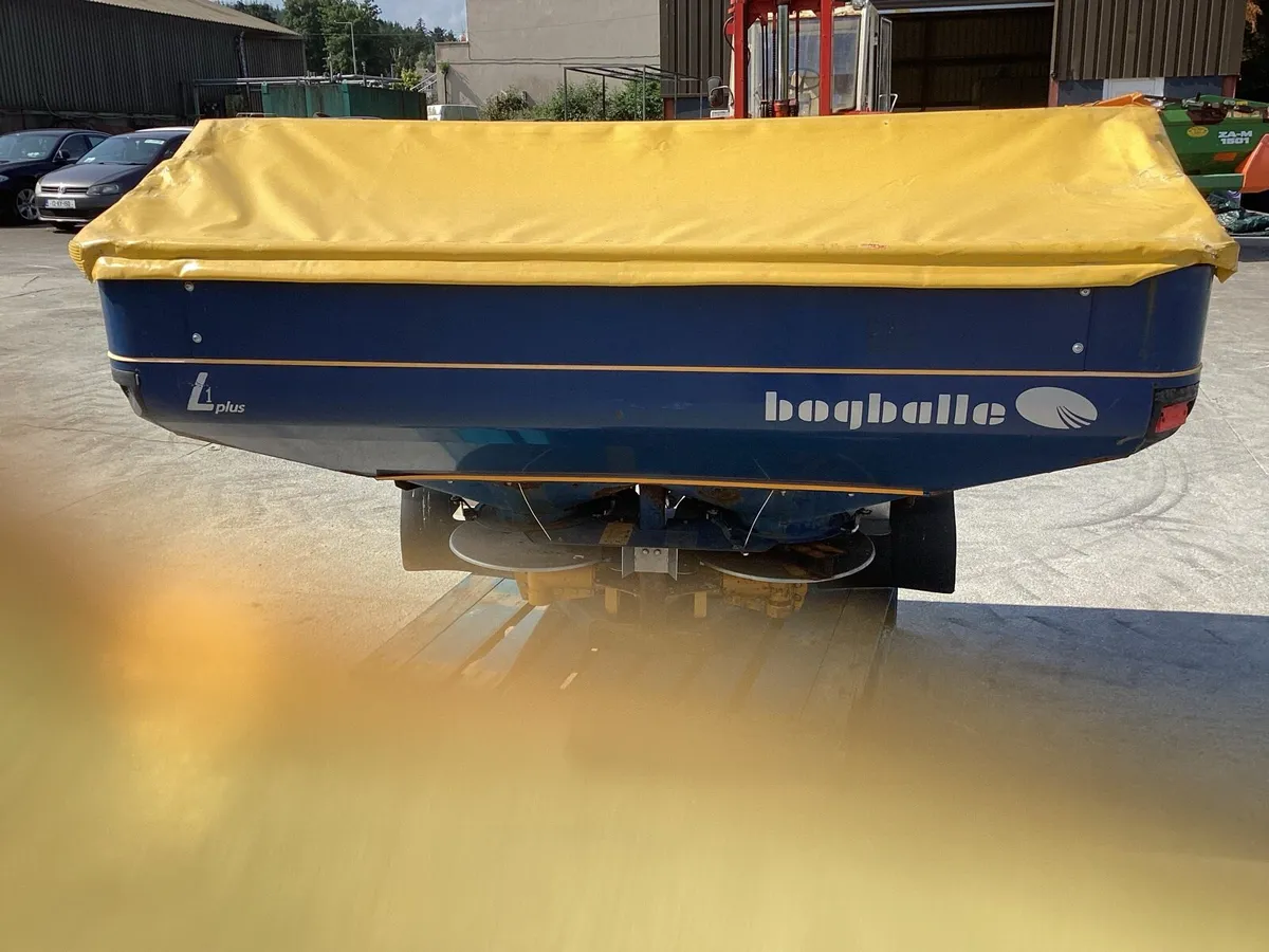 BOGBALLE 1 TON SPREADER - Image 1
