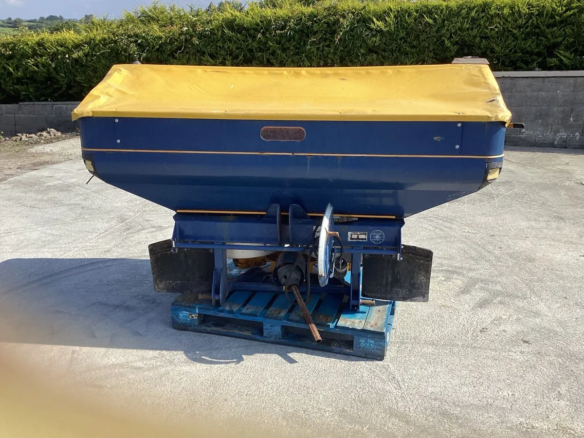 BOGBALLE 1 TON SPREADER - Image 2