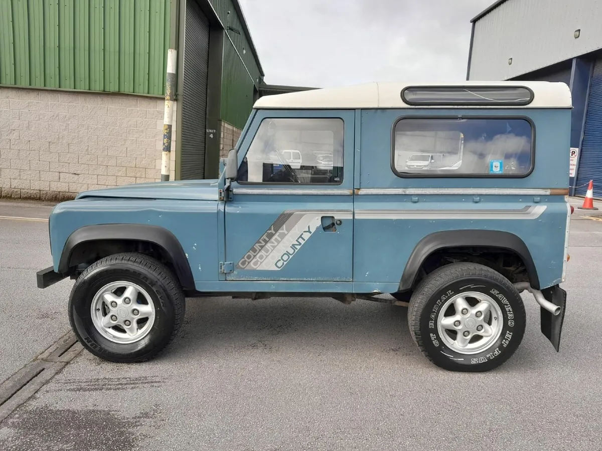 Land Rover Defender 1984 - Image 3