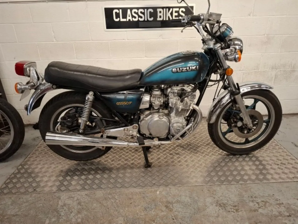 Suzuki GS550  1982 - Image 1