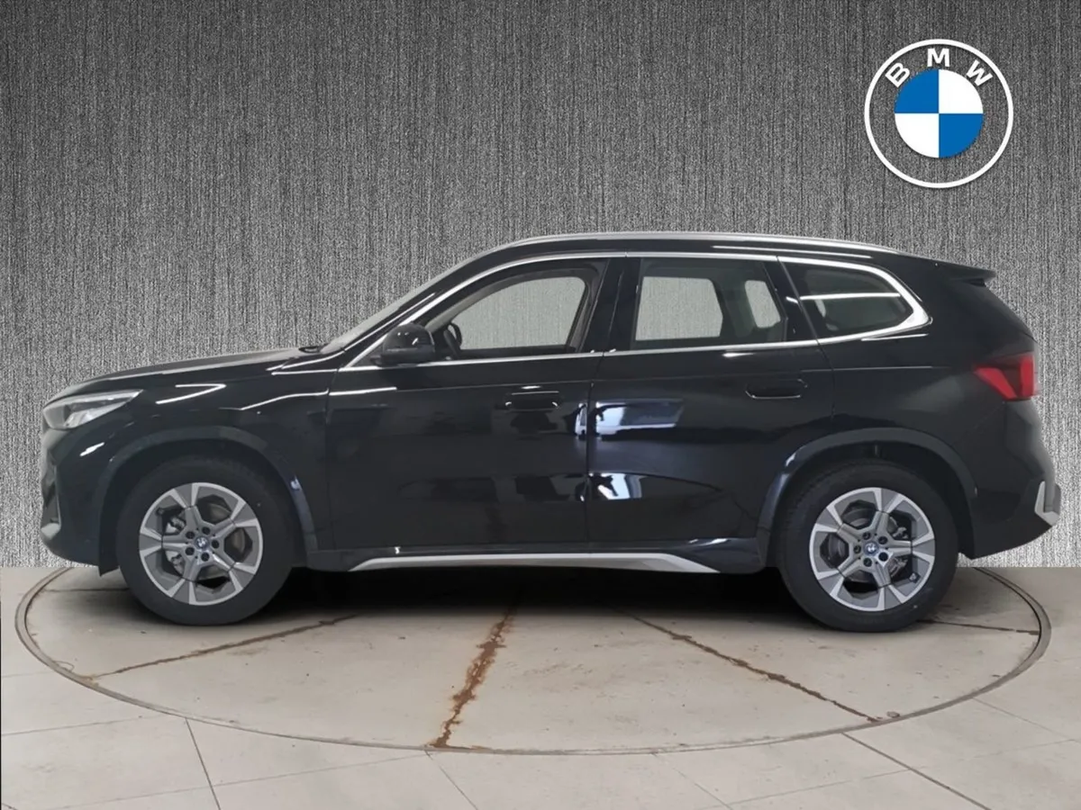 BMW iX1 iX1 Edrive20 Xline - Image 4