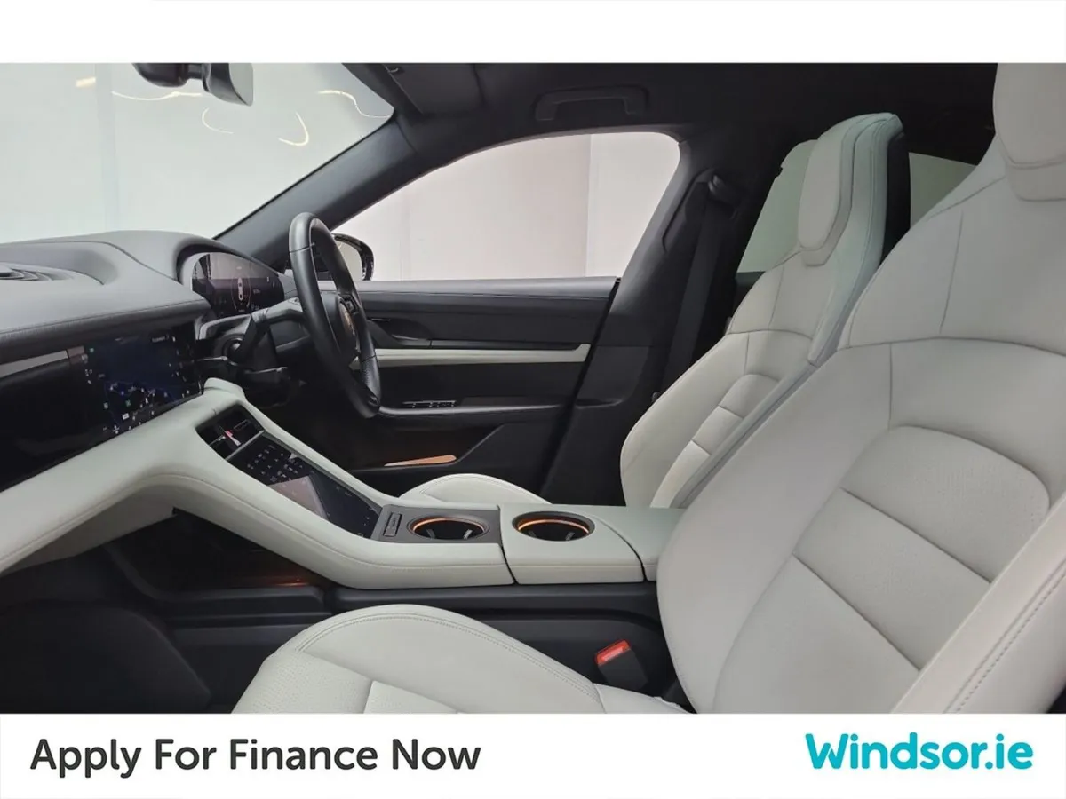 Porsche Taycan Performance Battery Plus (93.4 Kwh - Image 4