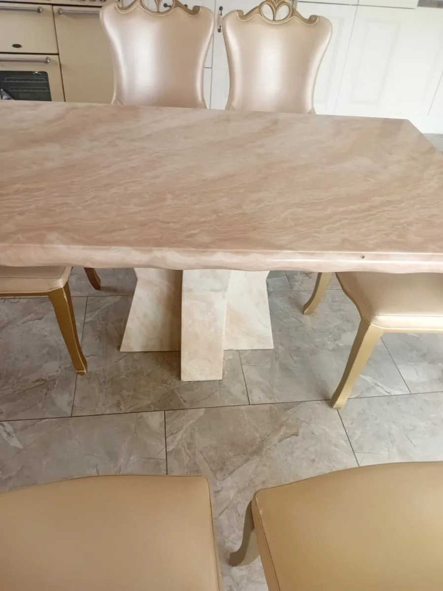 Dining room table and chairs - Image 4
