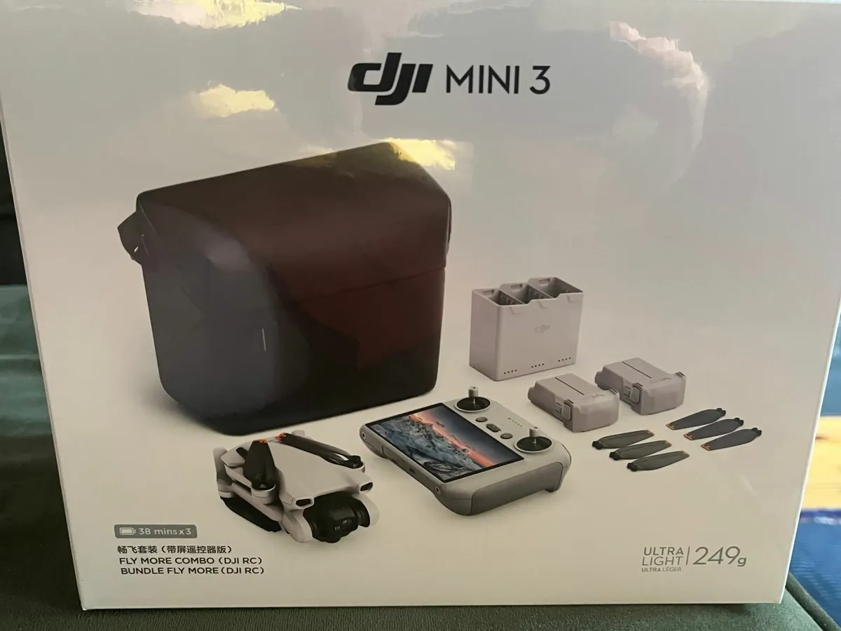 dji  Mini 3 Fly More Combo - Image 1