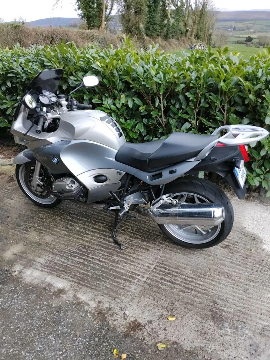 Motorbike bmw 1200 st - Image 1
