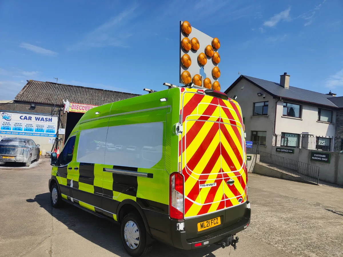 VERY RARE 2021 TRANSIT 350 INCDENT SUPPORT UNIT - Image 4