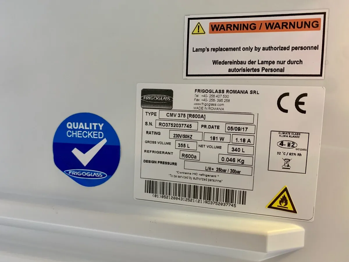 Frigoglass 355L Display Fridge - Image 3