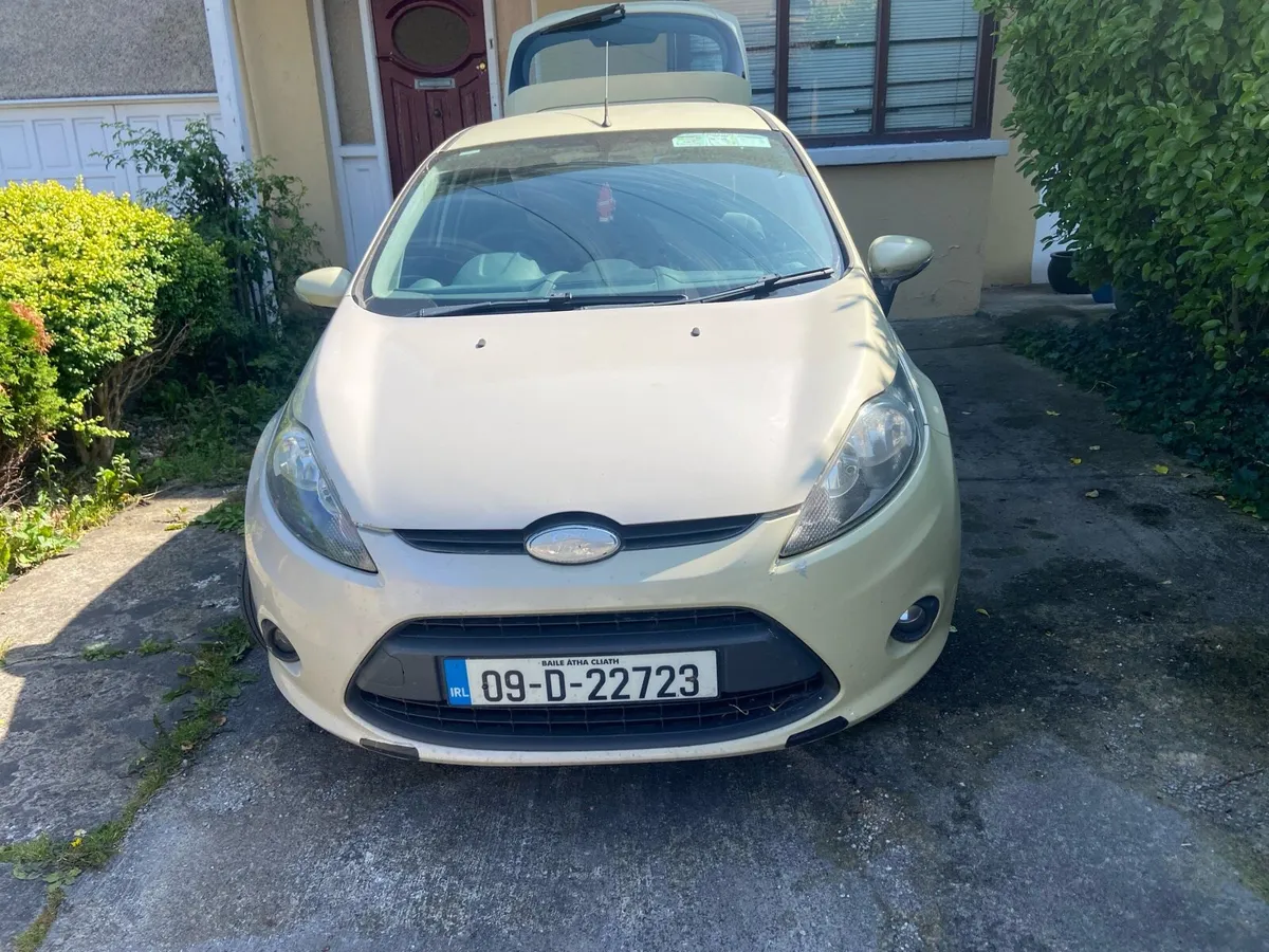 2009 Ford  Fiesta 1.2  nct 8/26 - Image 3