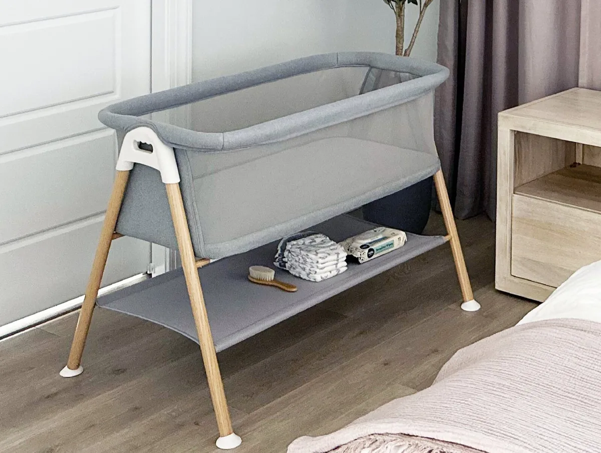 Babylo bedside crib - Image 1