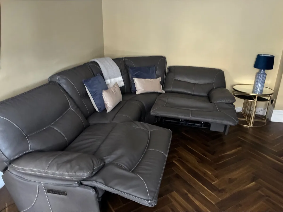 Sofa - Image 2