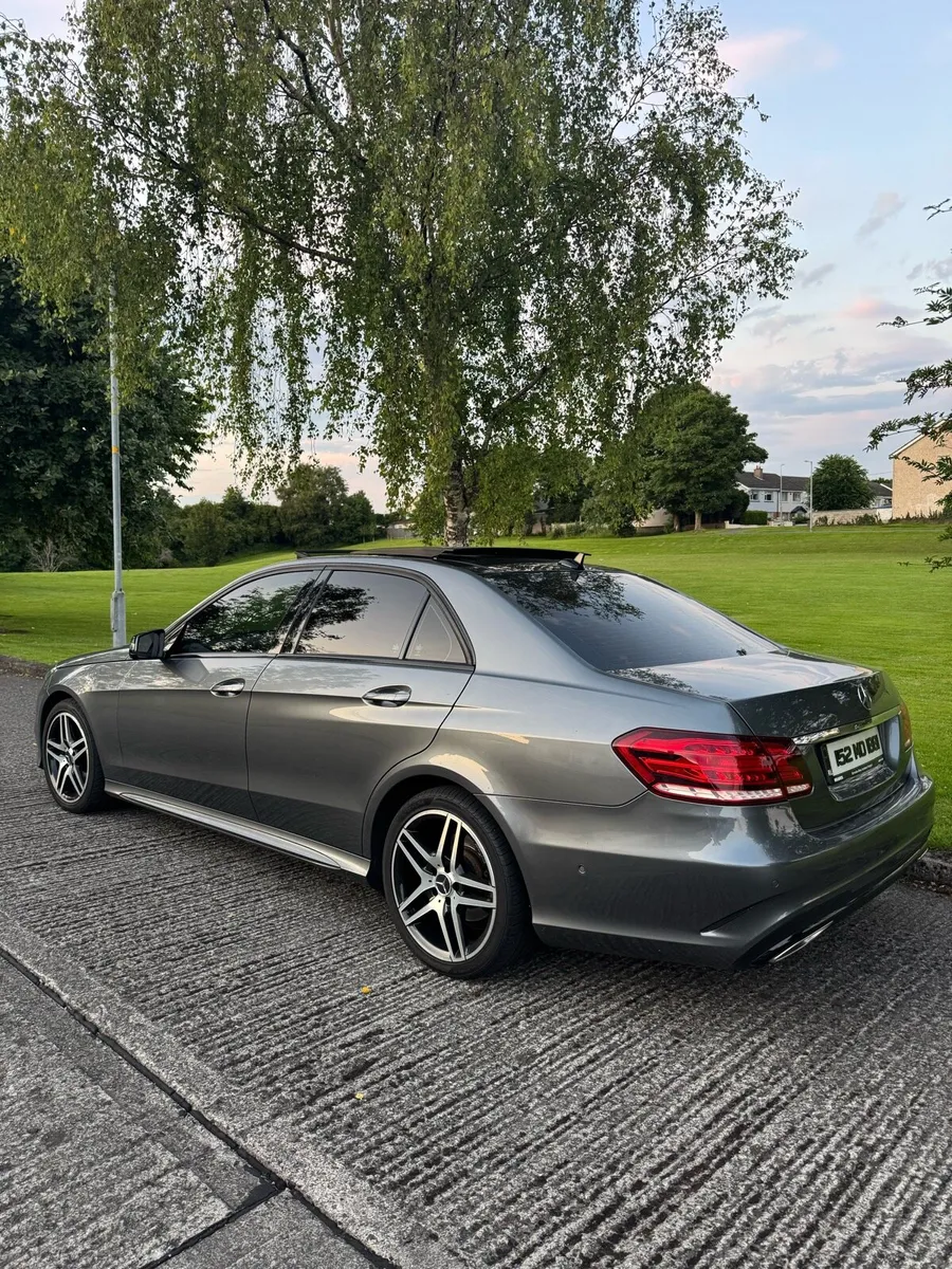 Mercedes E AMG NIGHT EDITION PREMIUM plus - Image 3