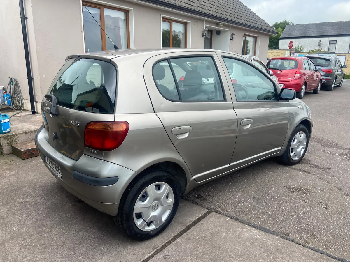 Toyota Yaris 2005 TRADE SALE - Image 1