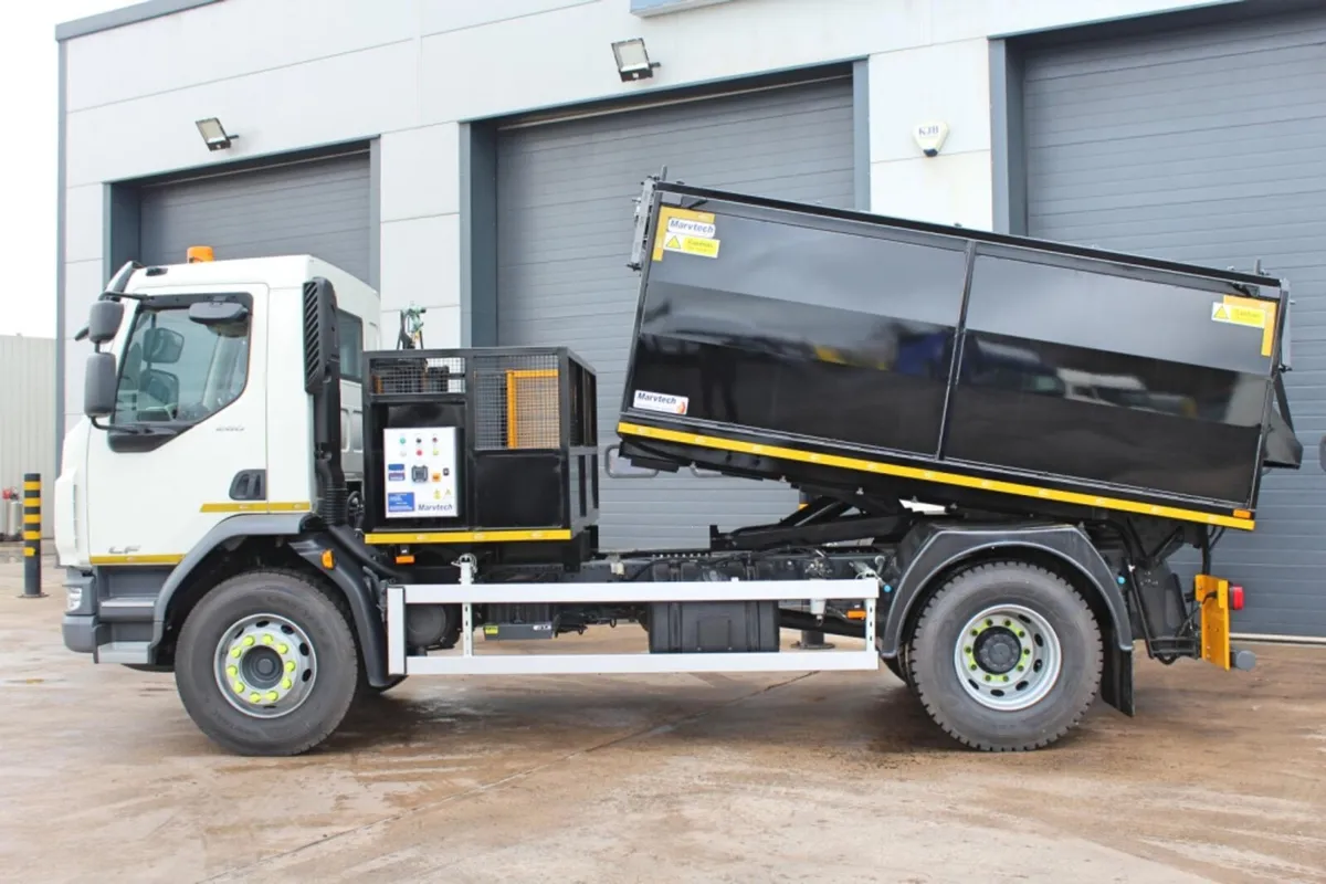 2025 DAF LF 260 4X2  18 TON TIPPING HOTBOX - Image 4