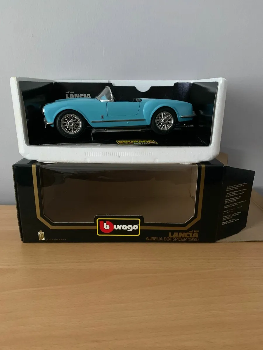 Burago Lancia Aurelia B24 Spider (1955) - Image 4