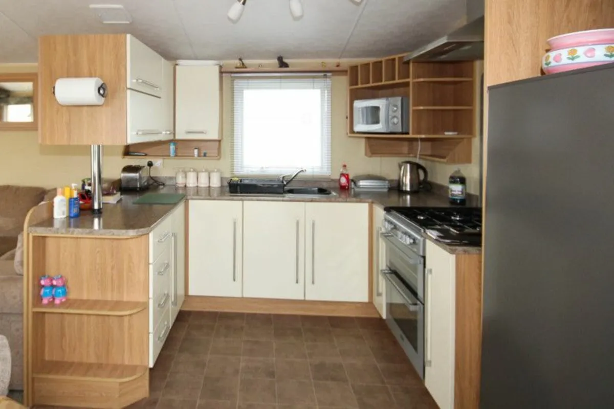 Mobile home - Image 1