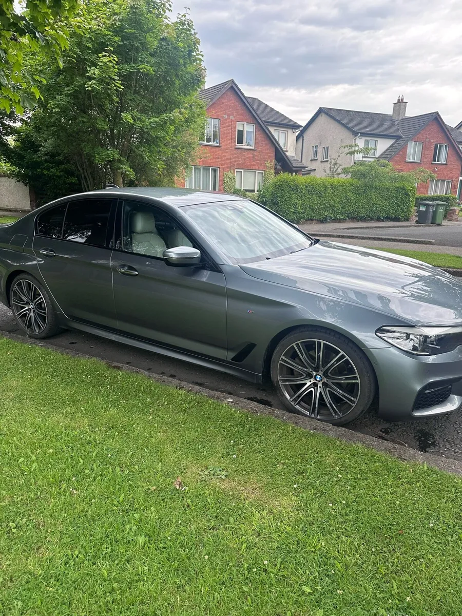 Car - Image 2