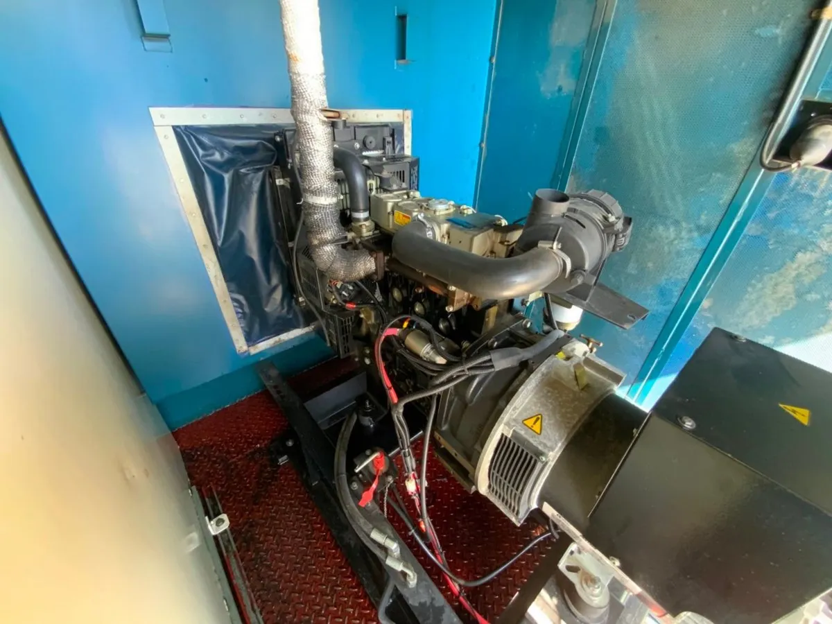 20kva FG WILSON CONTAINERISED GENSET......2646. - Image 3