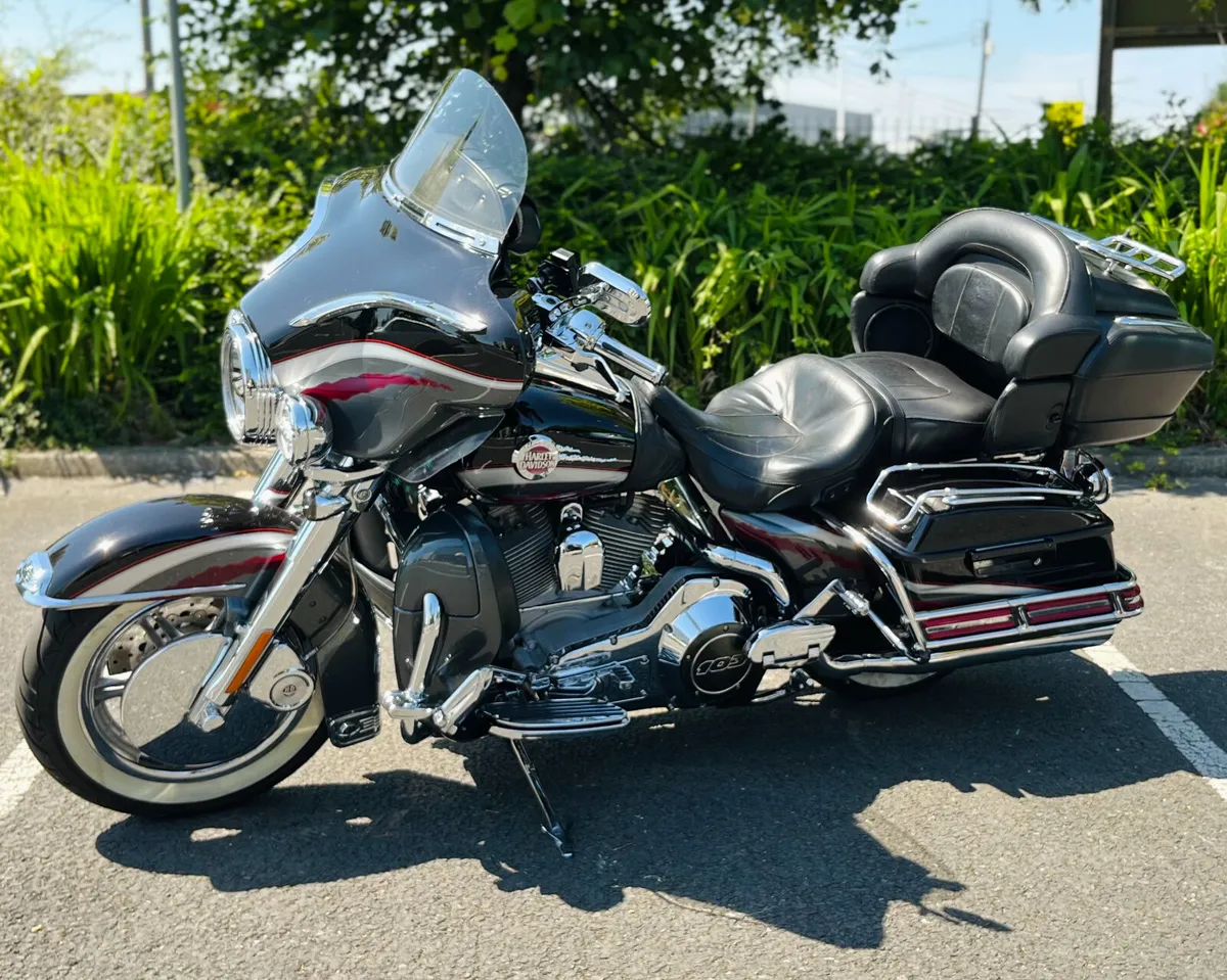 HARLEY-DAVIDSON ELECTRA GLIDE CVO TT - Image 3