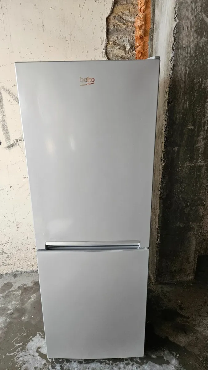 Fridge - Image 2