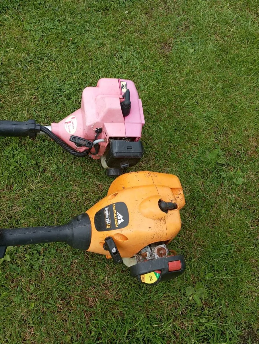 I am selling as non-working. Two Strimmer - Image 2