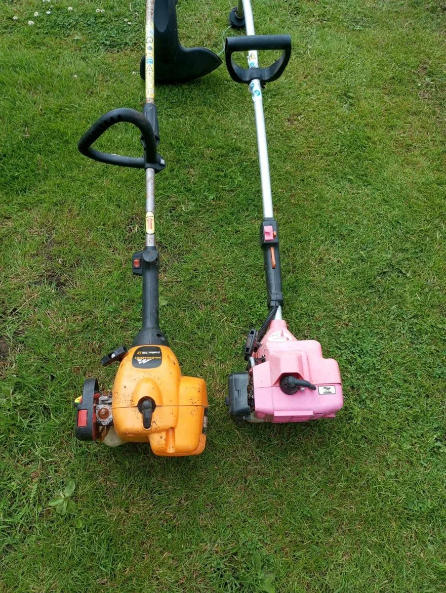 I am selling as non-working. Two Strimmer - Image 3