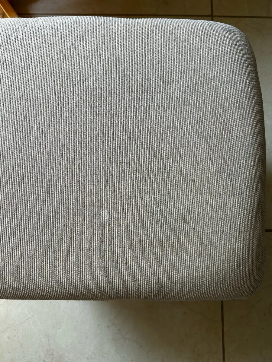 Nursing chair for sale - Image 3