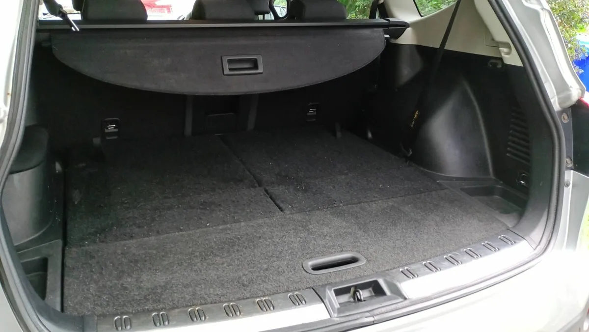 Nissan Qashqai+2 2013 *NEW NCT* - Image 4