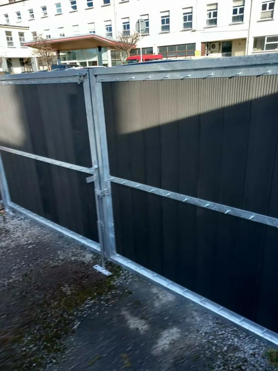 Gates - Image 3
