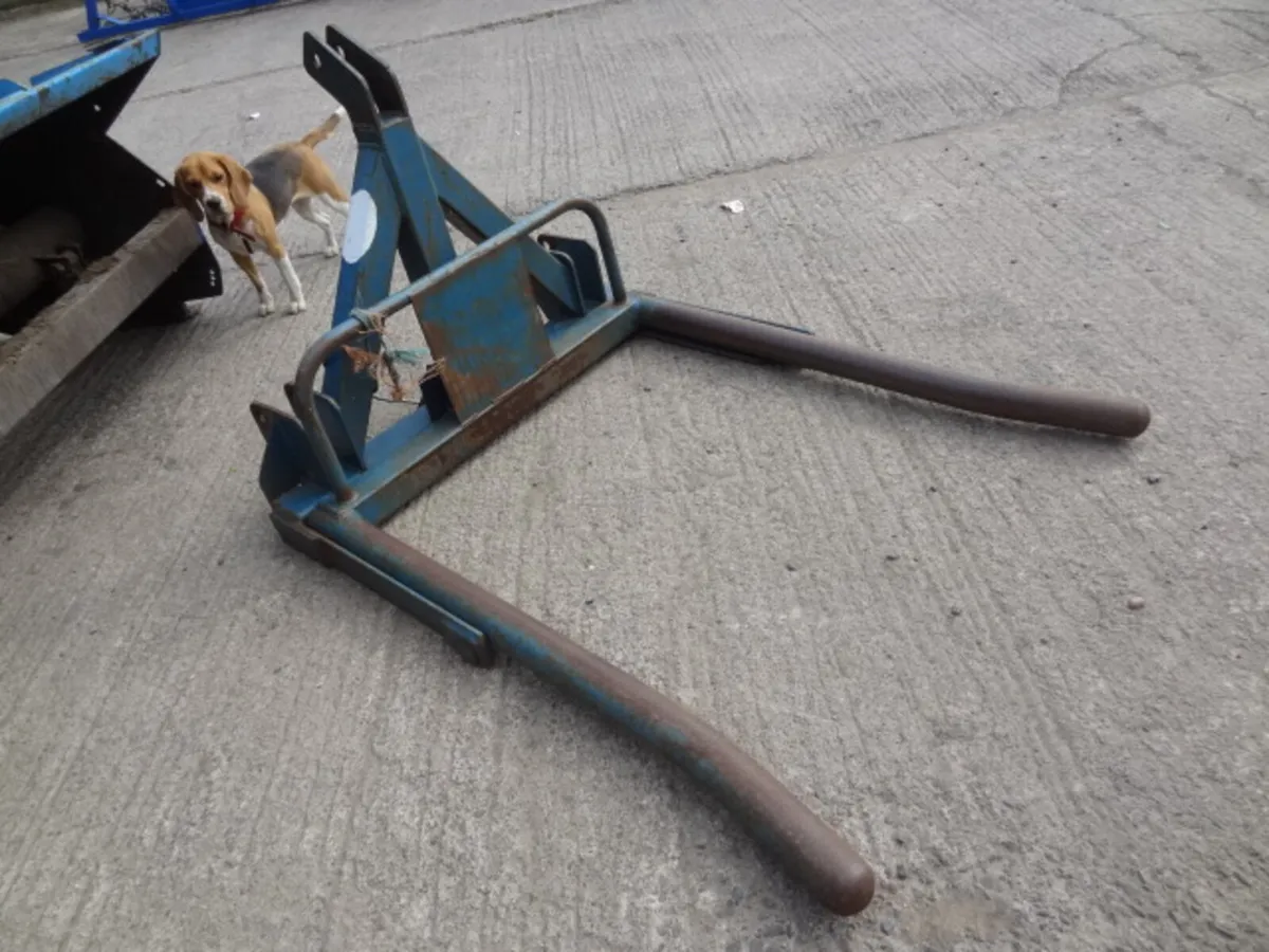 Fleming Single Bale Lifter - Image 2