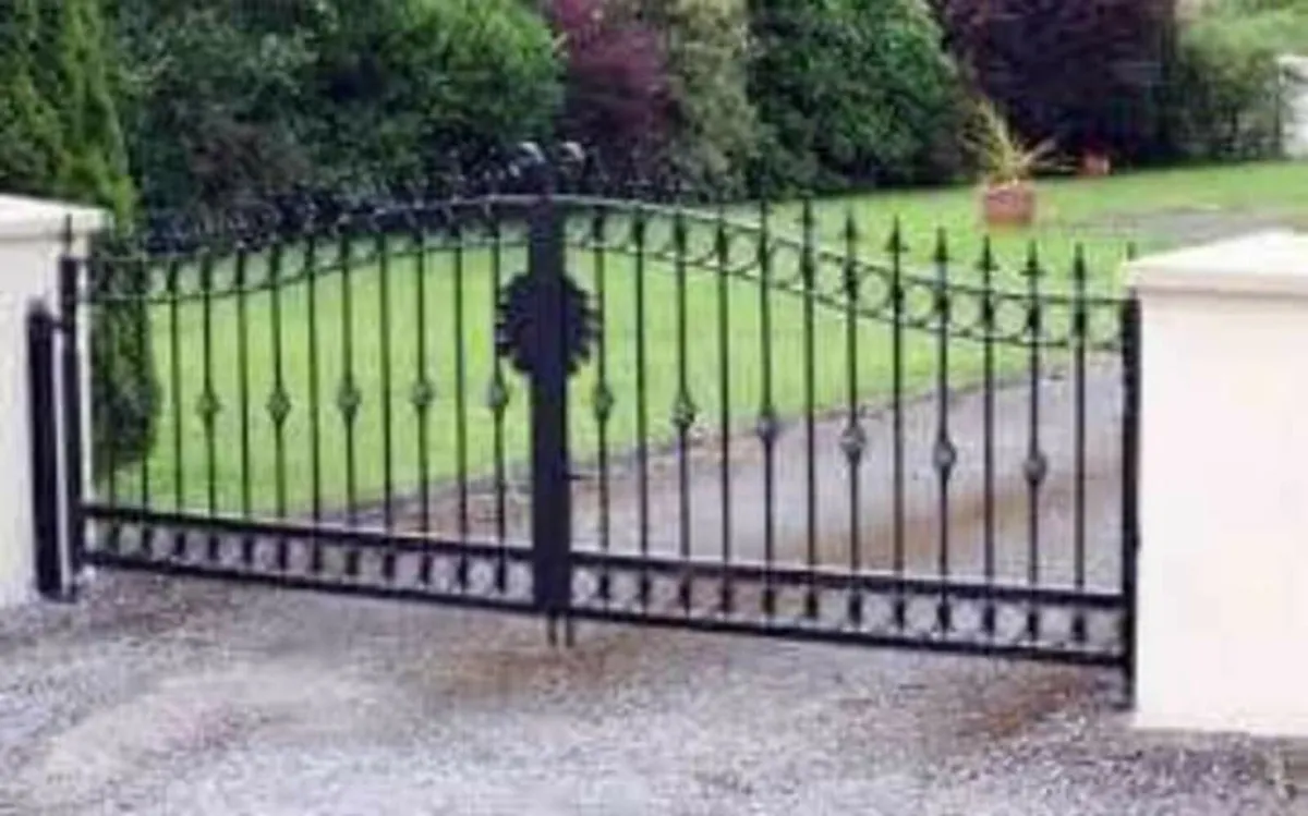 Gates - Image 3