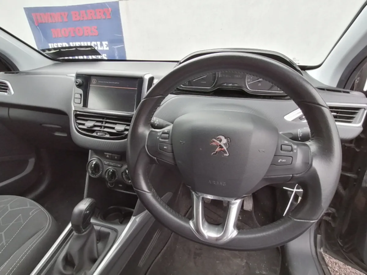 Peugeot 2008 2017 - Image 4
