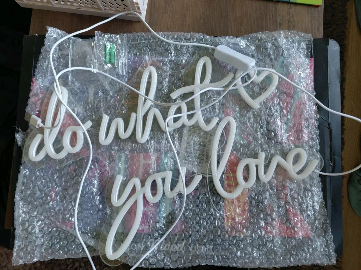 Neon sign - Image 3