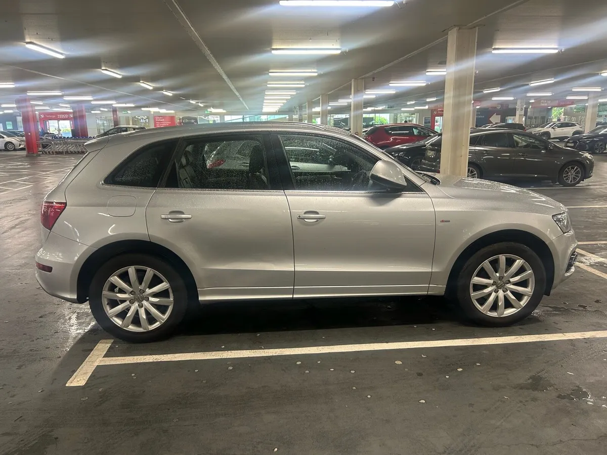 car - Image 3