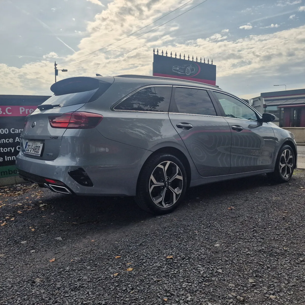 Kia Ceed 2021 Petrol Hybrid Automatic - Image 2