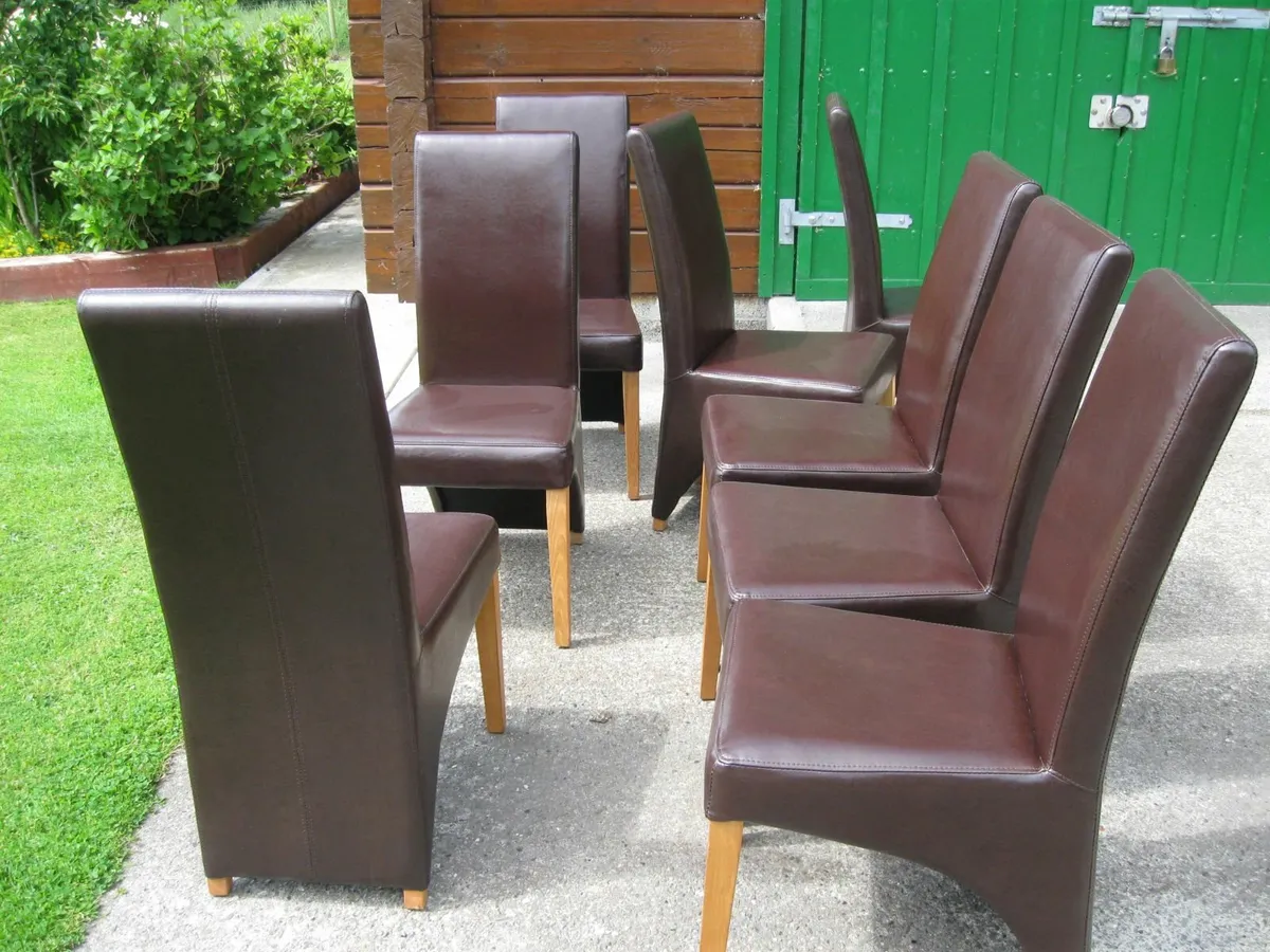 8 dining chairs - Image 2