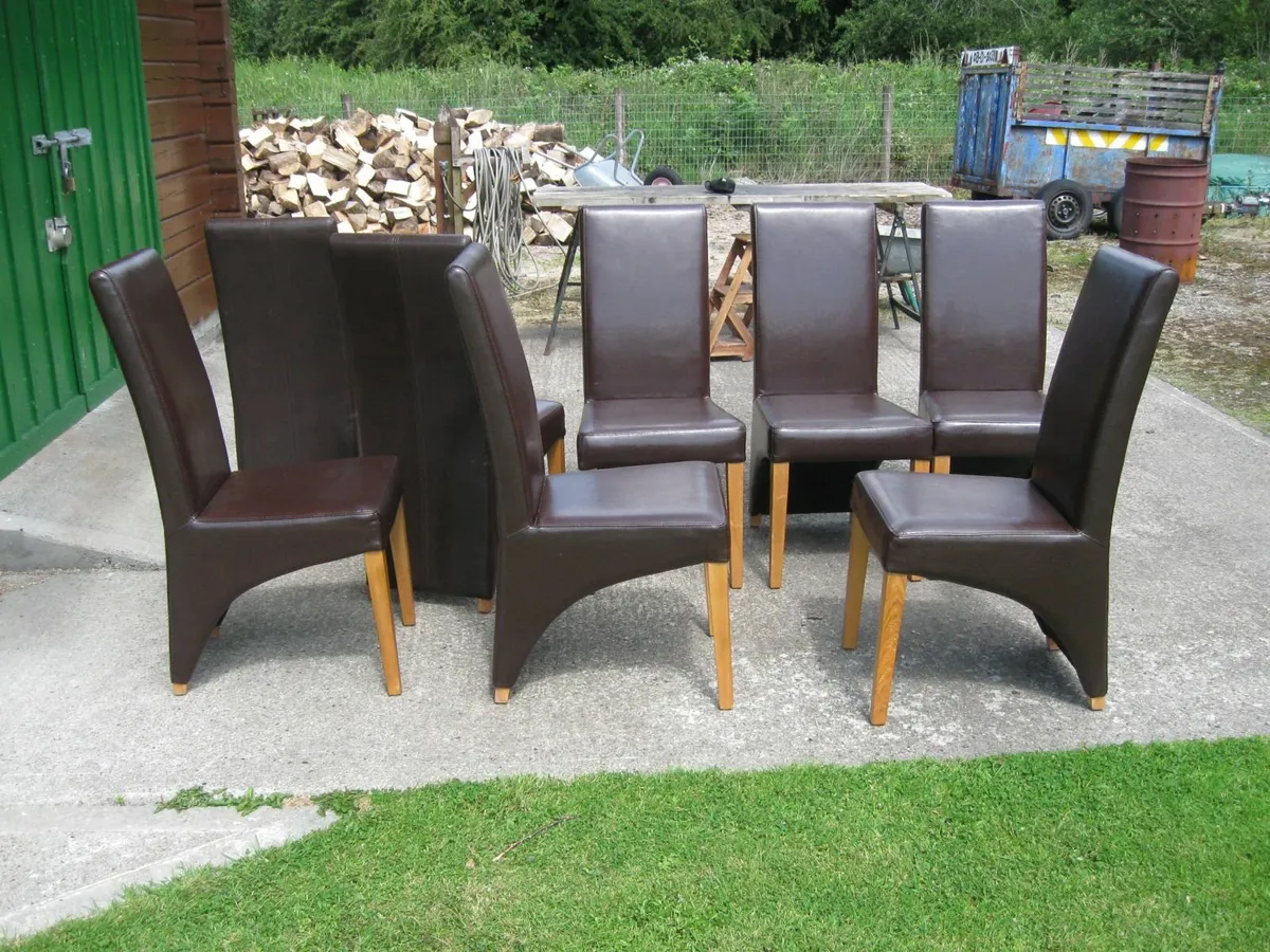 8 dining chairs - Image 3