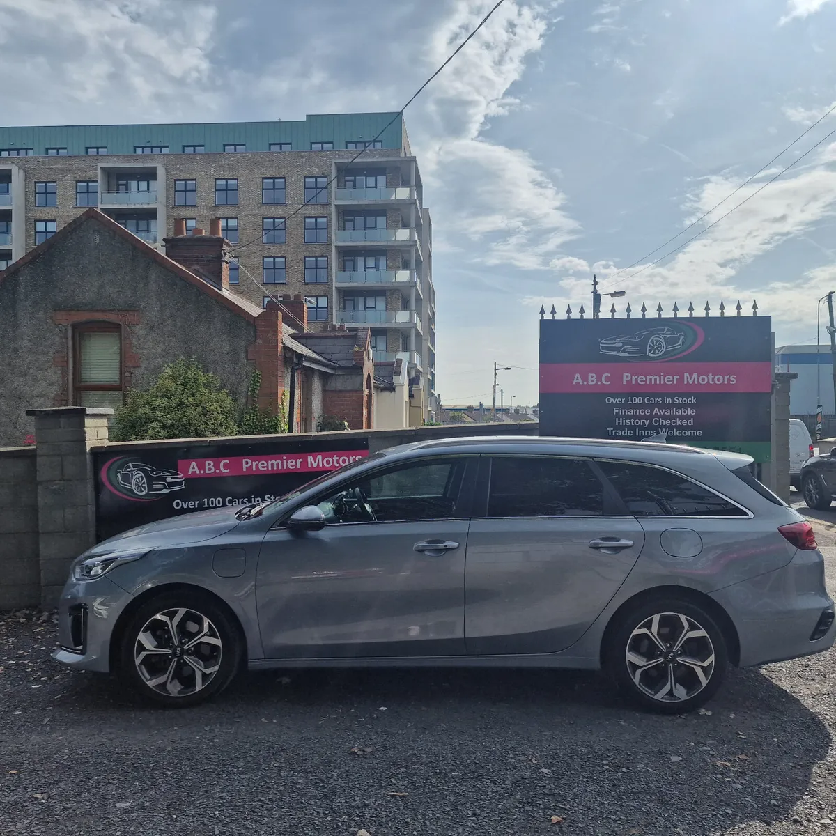 Kia Ceed 2021 Petrol Hybrid Automatic - Image 4