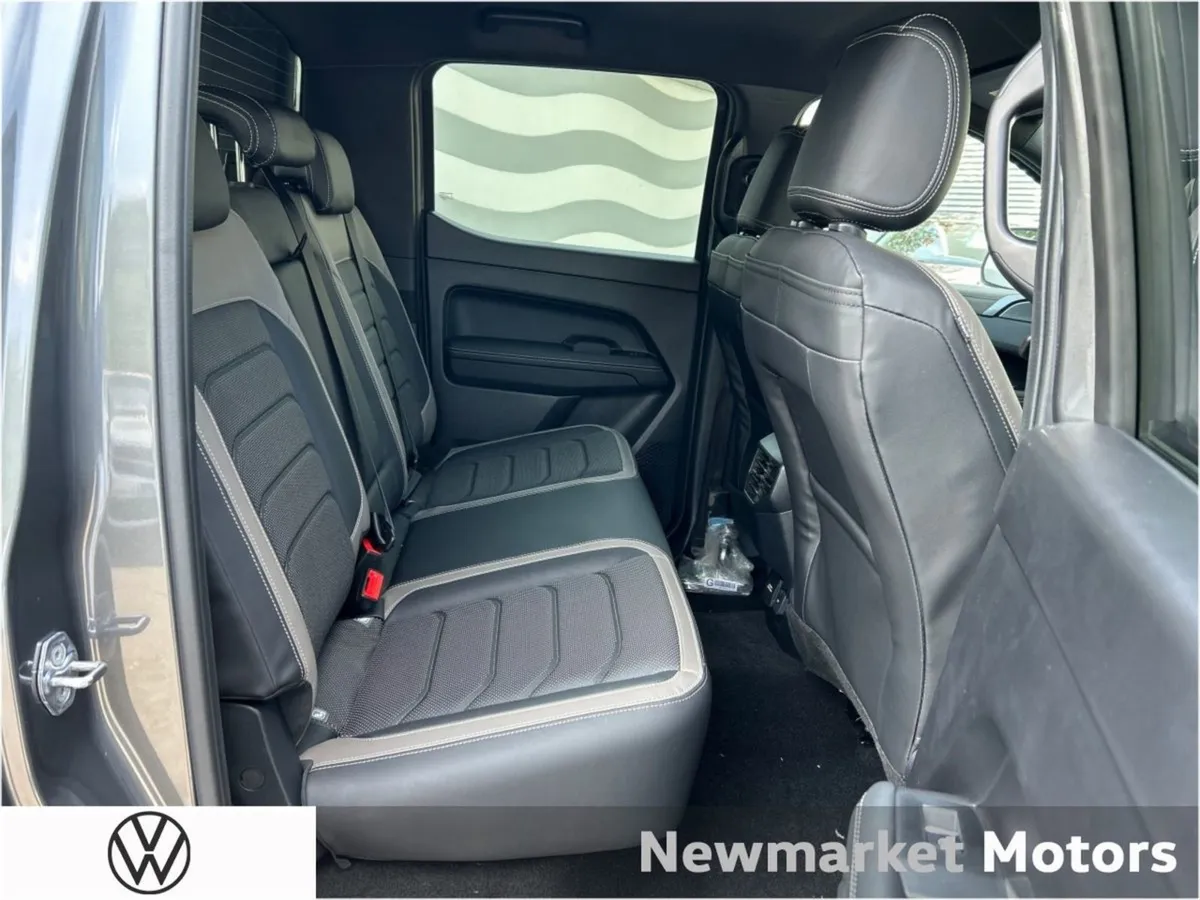 Volkswagen Amarok 252 Registration Aventura 3.0 D - Image 4