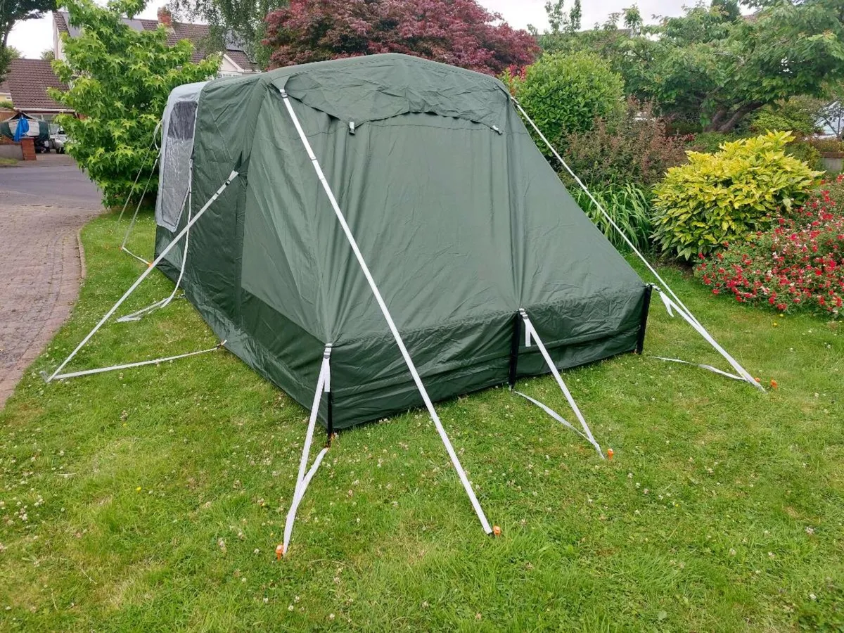 Dometic Tent - Image 1