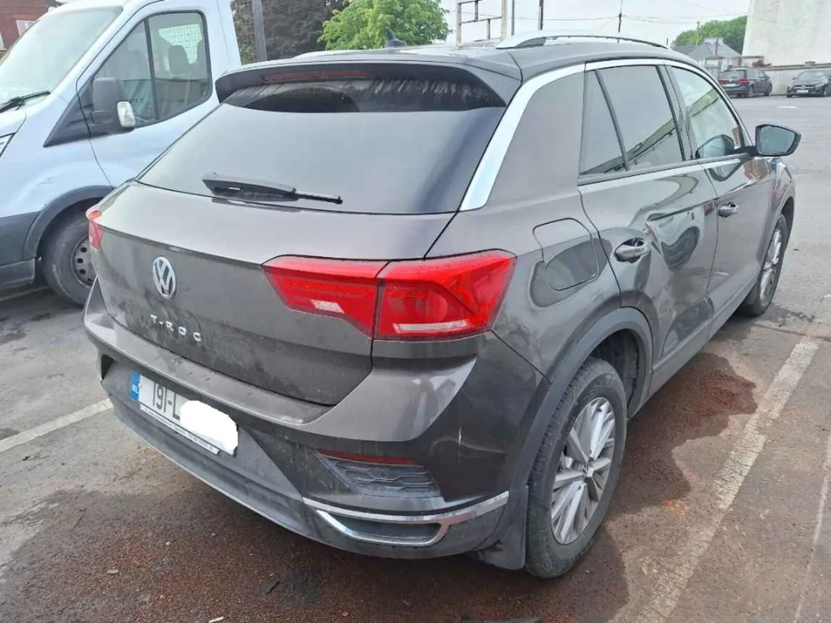 Volkswagen T-roc Design 1.6tdi M6f 115hp - Image 3