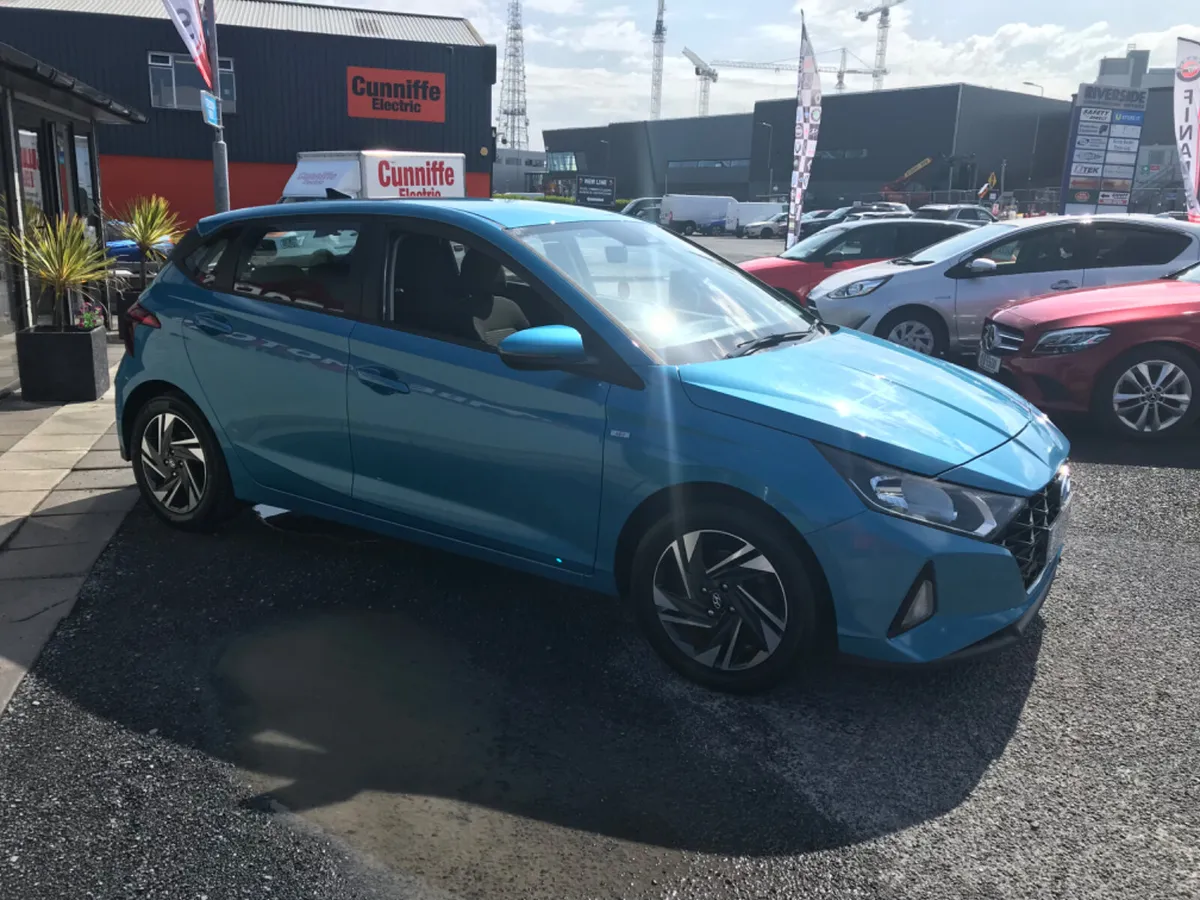 2023 Hyundai I20 1.0L Manual - Image 3