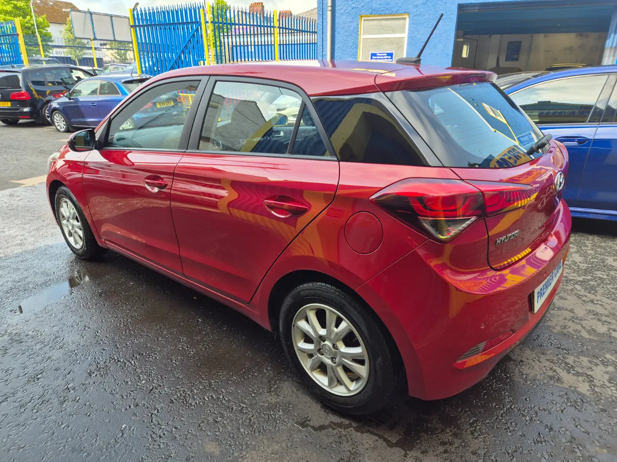Hyundai i20 2017 - Image 3