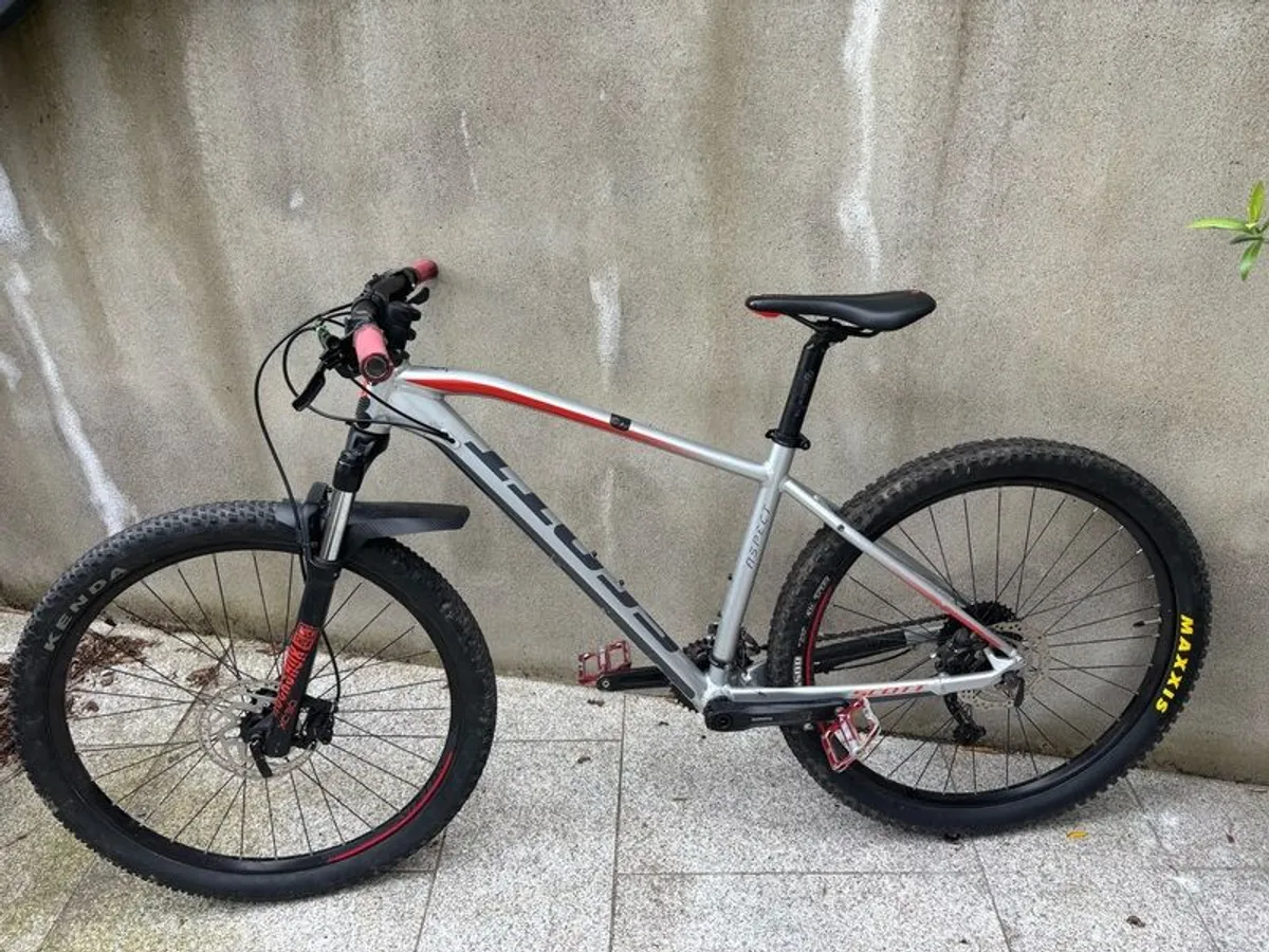 Scott Aspect 730 2020 - Image 1
