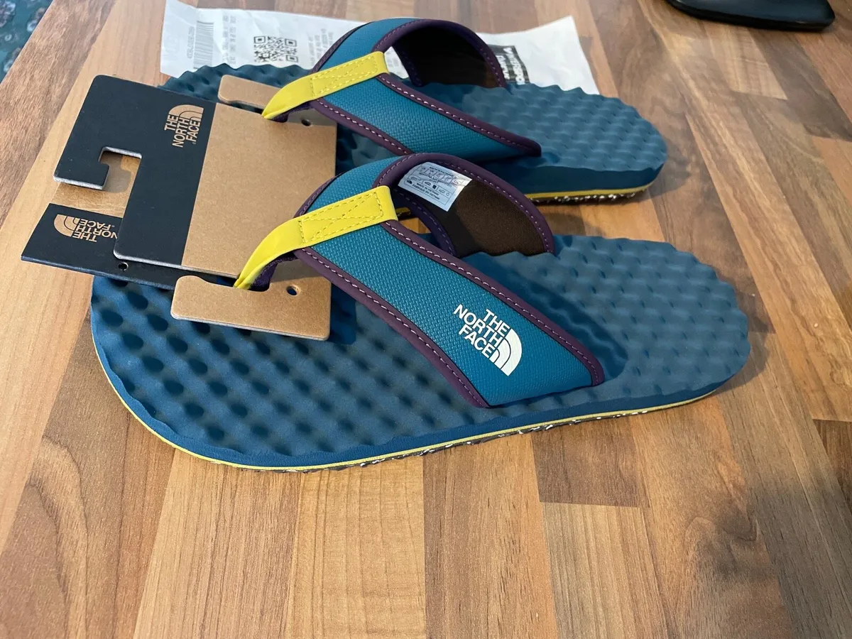 North Face Flip Flops Brand New, never worn 9 - Image 1