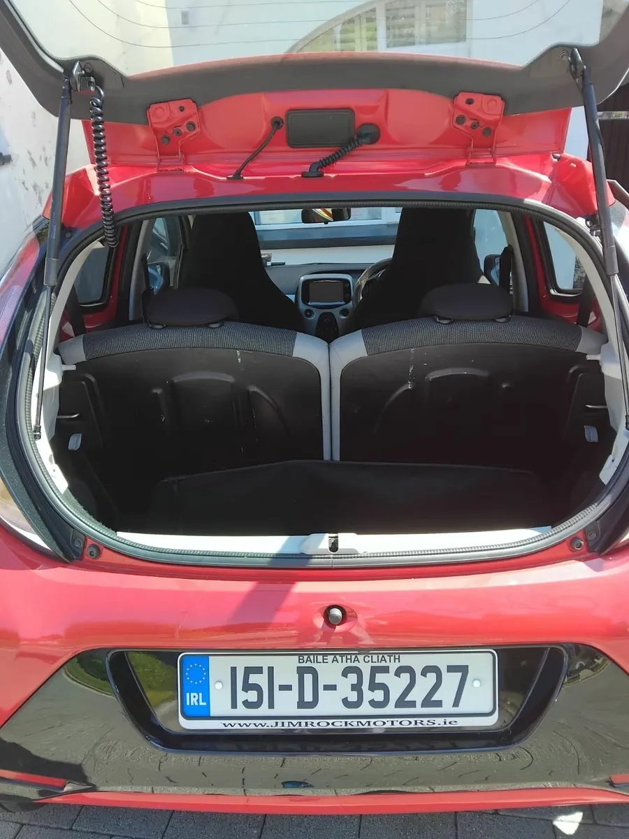 Toyota Aygo 2015 - Image 2