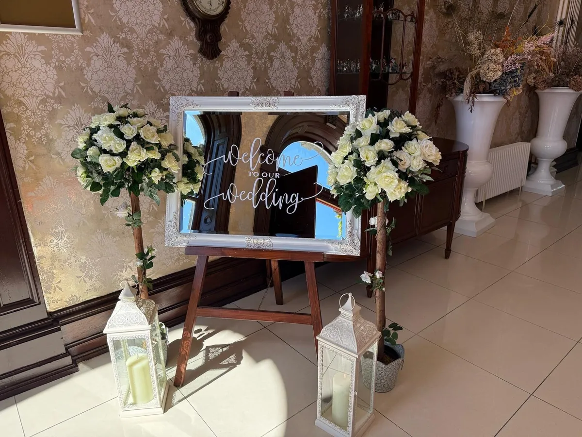 Wedding rose tree