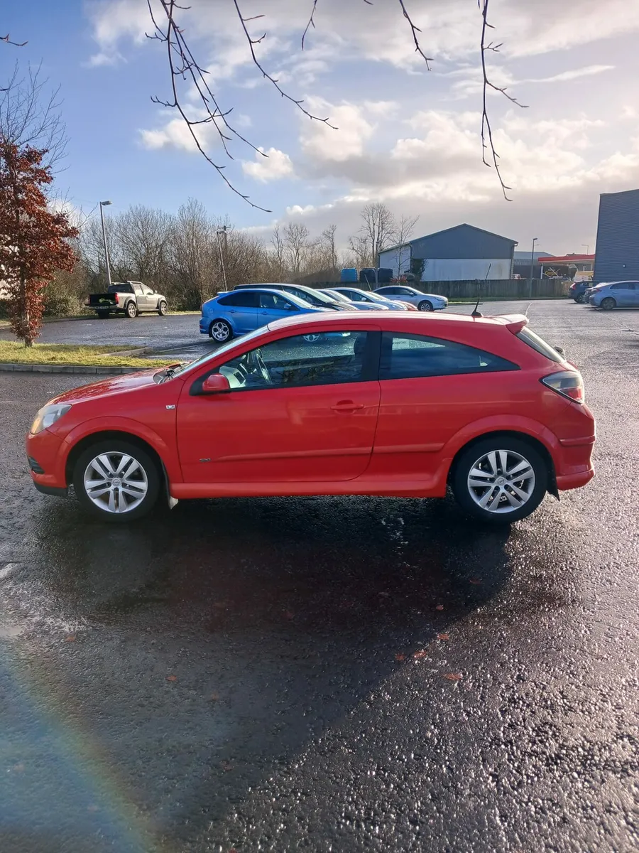 Opel Astra for Sale – Reliable & Well-Maintained - Image 1