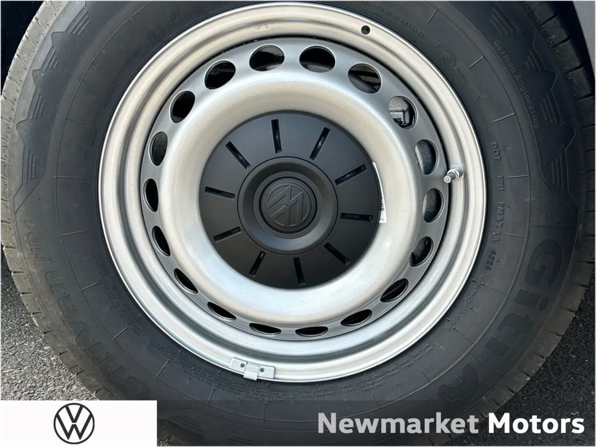 Volkswagen Crafter 30 Medium Wheel Base 2.0tdi 14 - Image 2