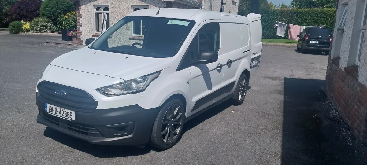2019 Ford Transit Connect 1.5 tdci Swb - Image 2